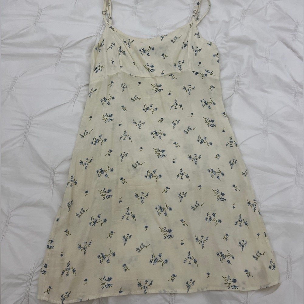 Brandy Melville strap dress
